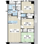 77.70㎡の角部屋。全居室6帖以上の3LDK。約31.5㎡のコの字型バルコニー。 (間取)